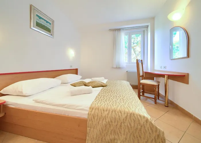Villa Lovorka - Hotel Resort Drazica