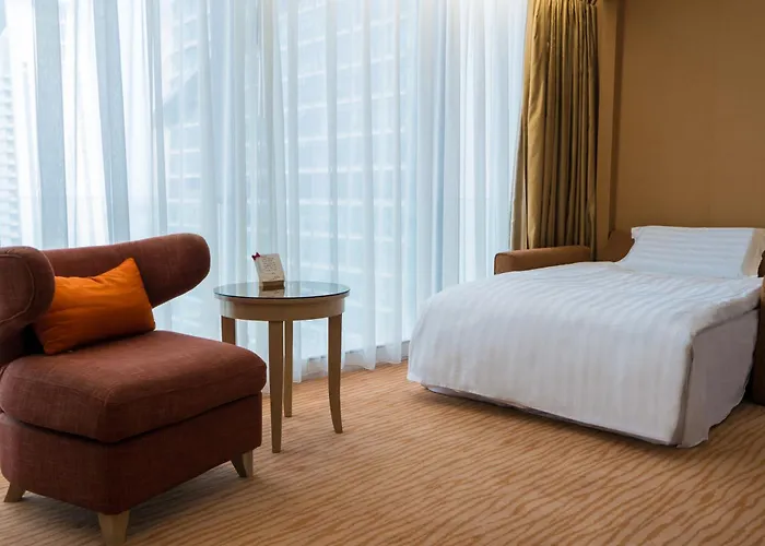 Similan Hotel Zhuhai-Gongbei Port High Speed Railway Station