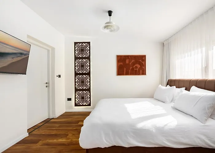 One Apartments Tlv