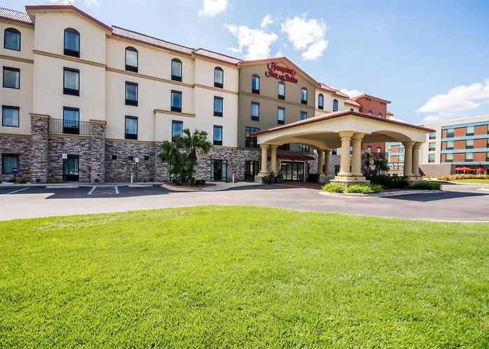 Hampton Inn & Suites Pensacola/I-10 Pine Forest Road Ferry Pass