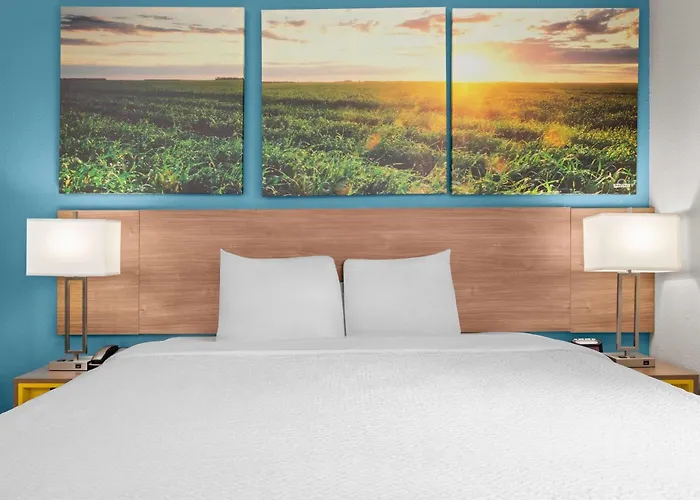 Days Inn By Wyndham Austin
