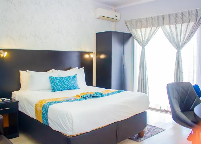 Scenery Maqalika Guesthouse