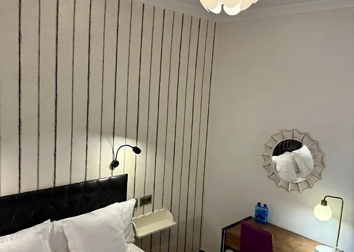 Cuatro Caminos Rooms Torrelavega