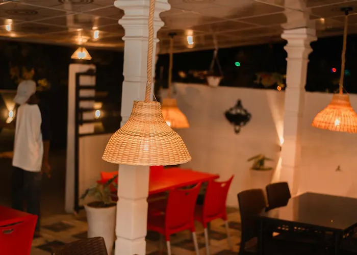 Leen Tangalle