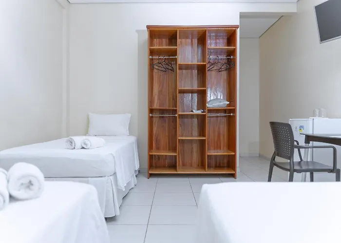 Hotel Equinocios Essential Barcarena
