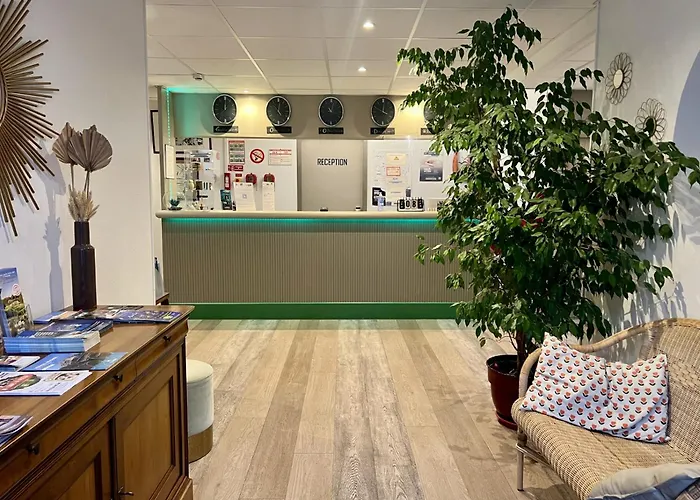 Good Hôtel Marseille Aubagne - La Valentine La Penne-sur-Huveaune