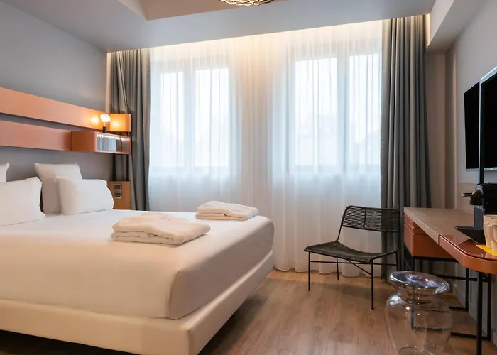 Golden Tulip Saint Malo- Le Grand Be
