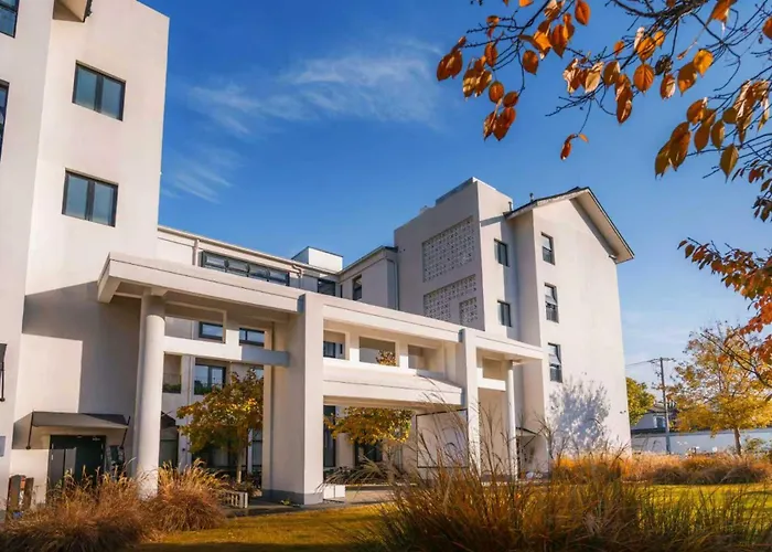 Cendre Hotel
