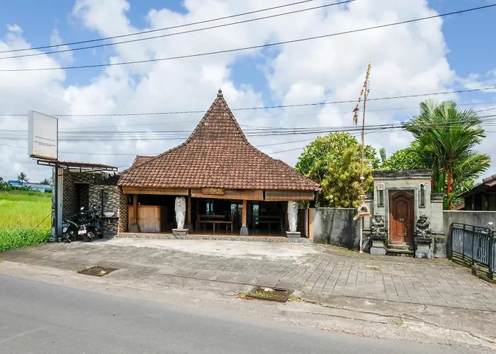 Urbanview Hotel Lilis Cempaka Mas Guesthouse