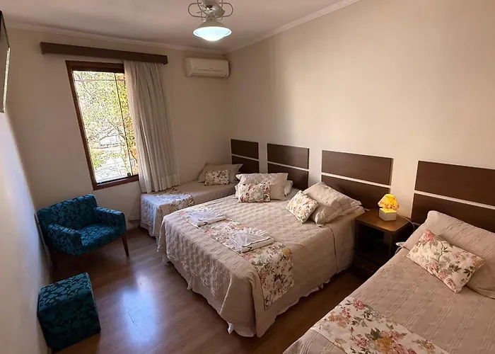 Hotel Vitoria Marchi