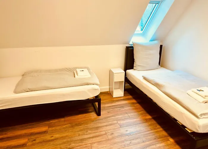 RG Living Self Check-In 24-7 Rooms Bad Salzuflen Near Messe Center Free Parking