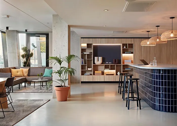 Numa Amsterdam Docklands