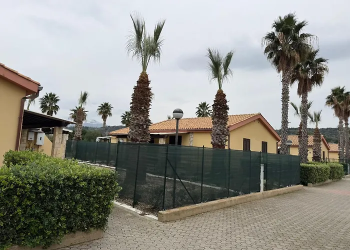 Residence Hydria Campofelice Di Roccella