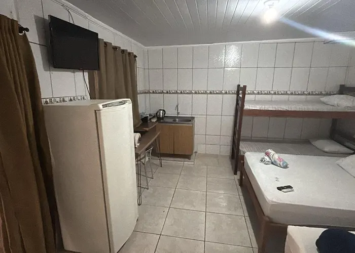 Recanto Pousada Ju&Ju Com Piscina Compartilhada Pontal do Paraná