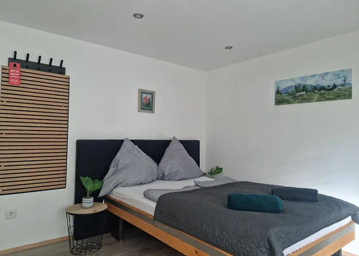 Silonce Hotels & Restaurant