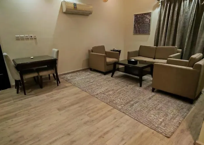 فندق جولدن روز Golden Rose Hotel