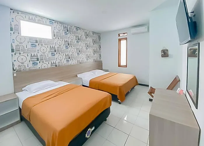 Ultima Syariah Cipanas Garut Mitra Reddoorz