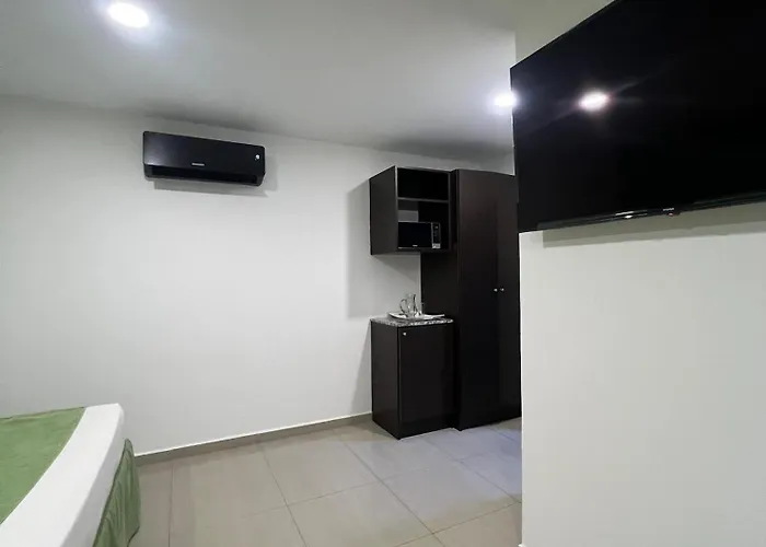 Hotel Colibrí Suites