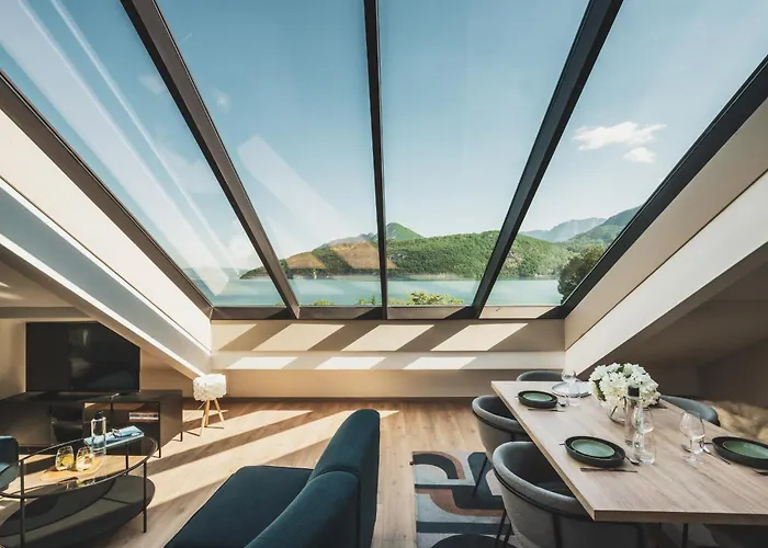 Villa Caroline, Lac D'Annecy