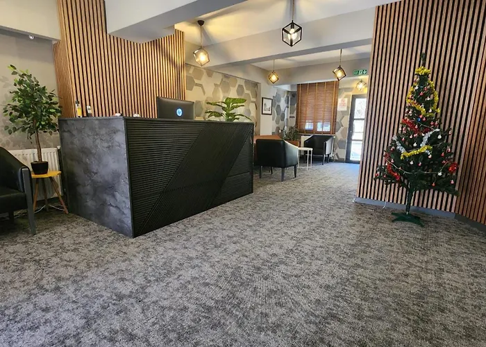 Moda Hotel