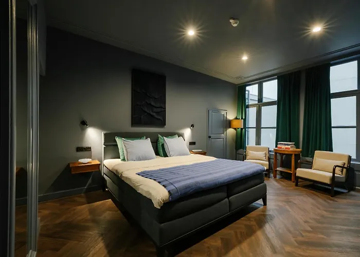 Hotel 1635