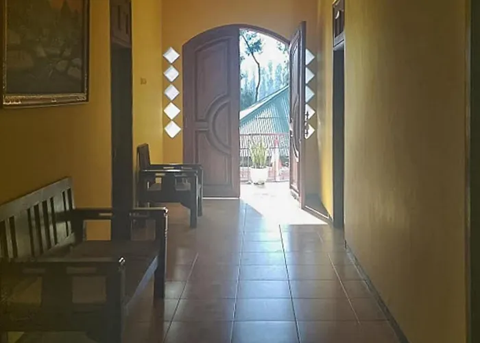 Bromo Indah Lestari Homestay Mitra Reddoorz