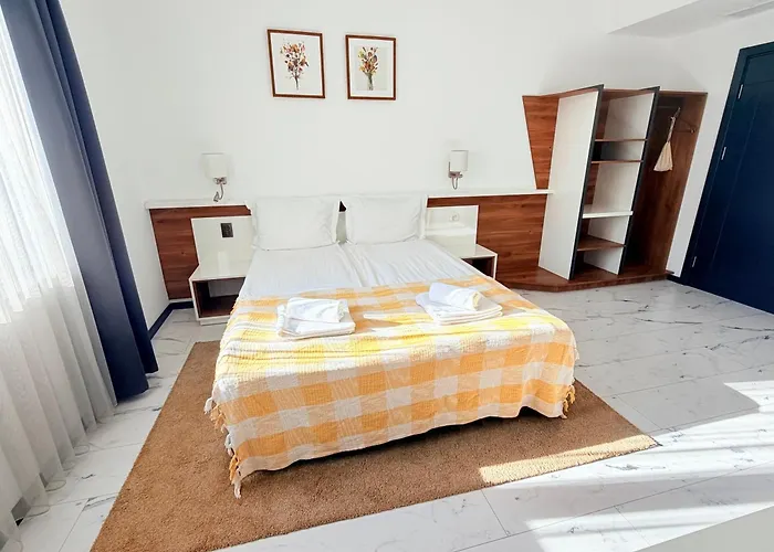 RUBO Hotel