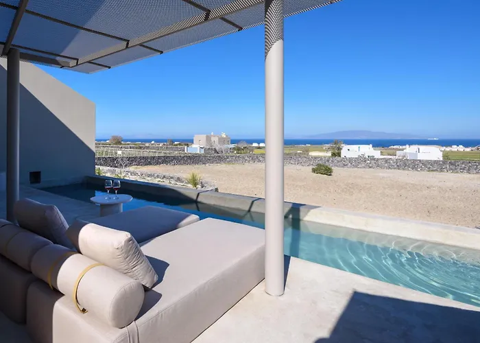 Santopaz Suites