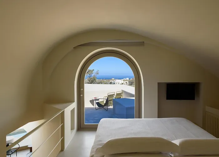 Santopaz Suites