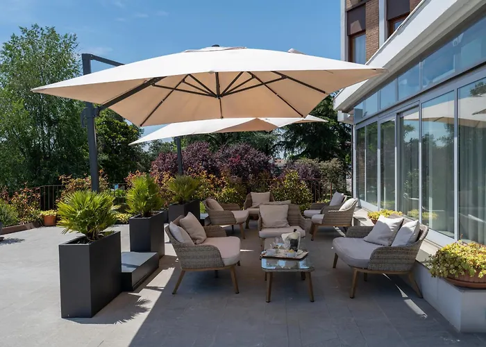 Porta Altinia Suites