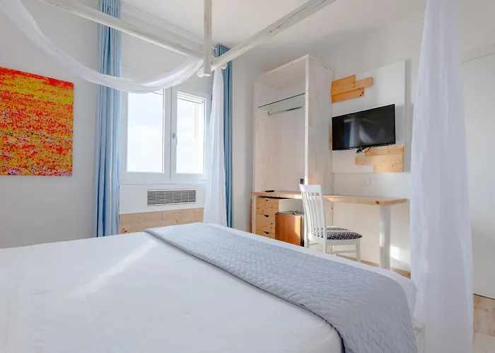 Hotel Lo Scoglio