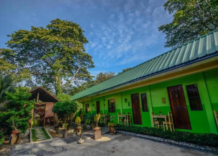 Oyo 622 Butterfly Totem Guesthouse