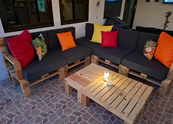 Club22 Kamala Suites, Kamala Beach