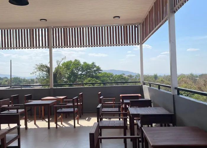 Niran Hotel & Residence