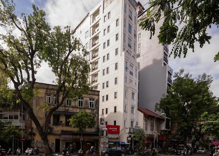 Ja Cosmo Hotel And Spa