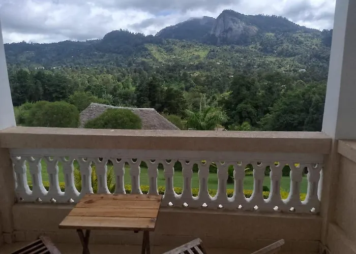 Taita Rocks Hotel