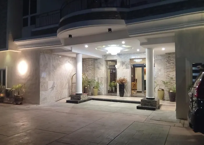 Vinpy Hotels