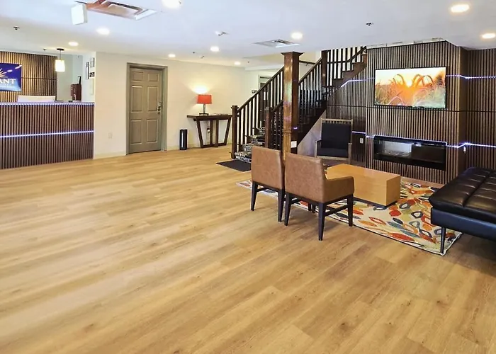 Radiant Inn And Suites