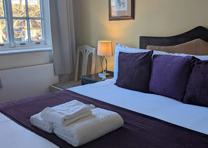 Hitchin Priory Hotel