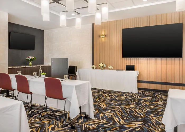 Cambria Hotel Spokane Airport