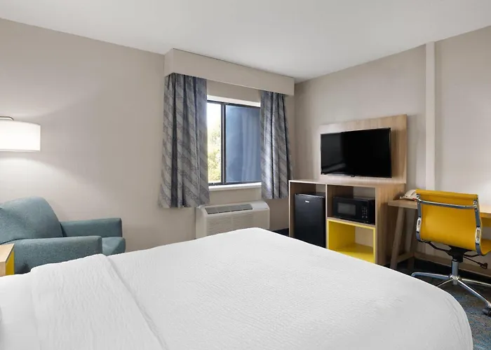 Days Inn By Wyndham Davenport