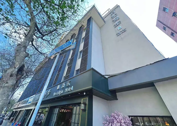 Nostalgia S Hotel Kunming D Ong Feng Square
