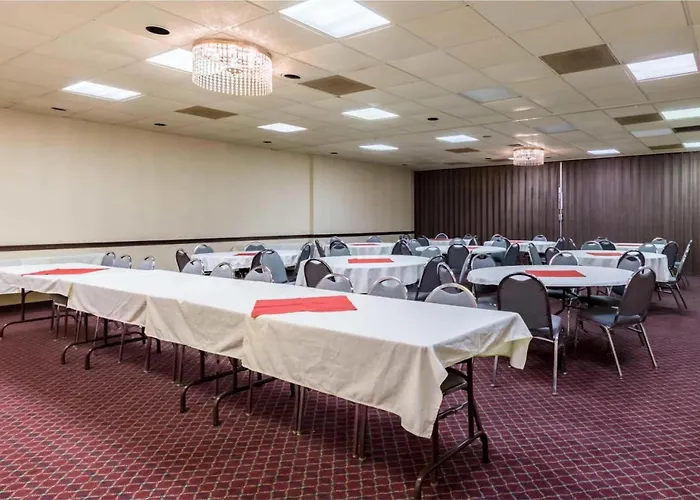 Eco Inn Suites By Hotel O Baytown