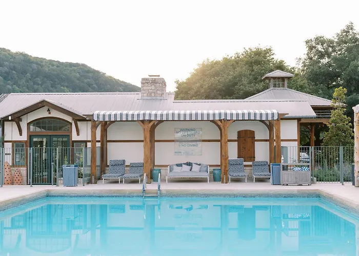 Lake Austin Spa Resort