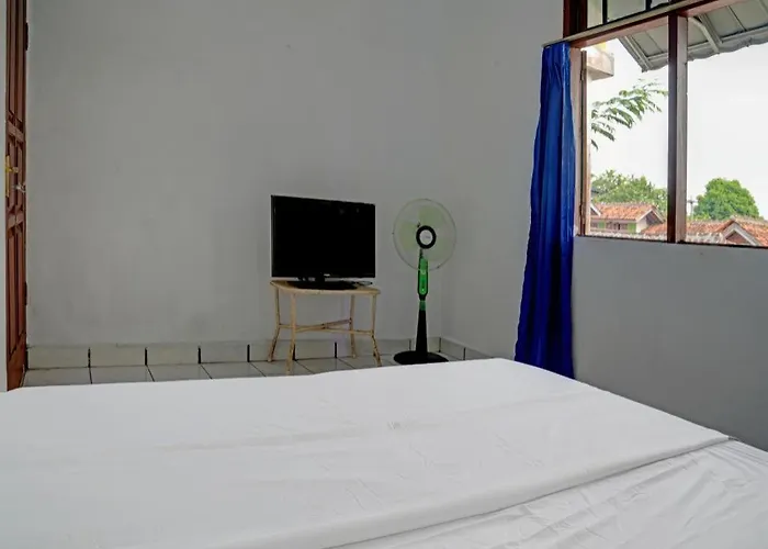 Hotel O Home Stay Syariah Aom Kusman