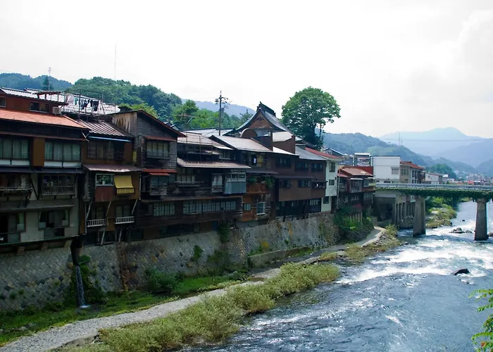 Hotel Kisoonsen Kogane No Yu