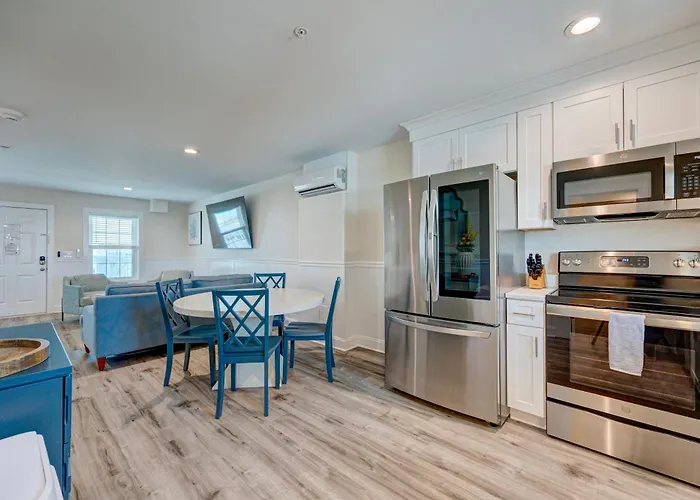 1006 Queen Suite, 1St Floor Cove