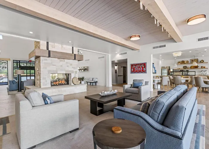 Taawaki Inn - Cottonwood