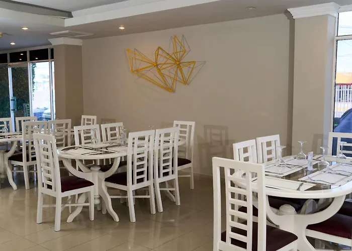 Hotel Costa Real