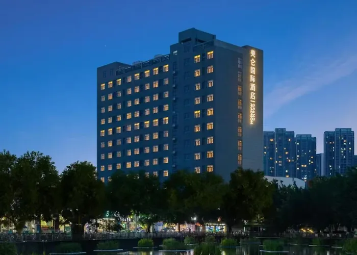 Huangpu Rui Ji Mei Lun International Hotel